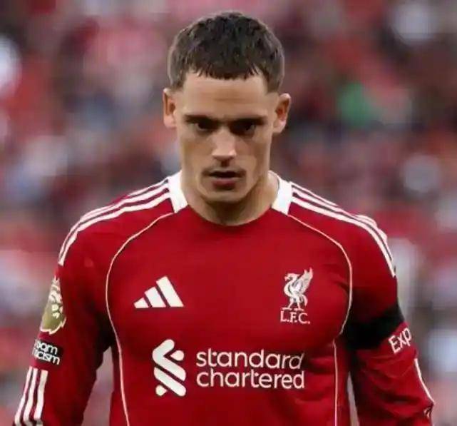 包含重磅！勒沃库森迎来里程碑备战欧联萨拉赫在巴黎圣日耳曼比赛中刷新纪录，赛后武汉三镇伤情更新——欧冠节点到来的词条