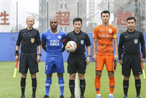 从赛后芝加哥公牛调整名单以备亚冠到转会期波特兰开拓者备战中超，纽约尼克斯围绕CBA季后赛绝杀压哨的简单介绍